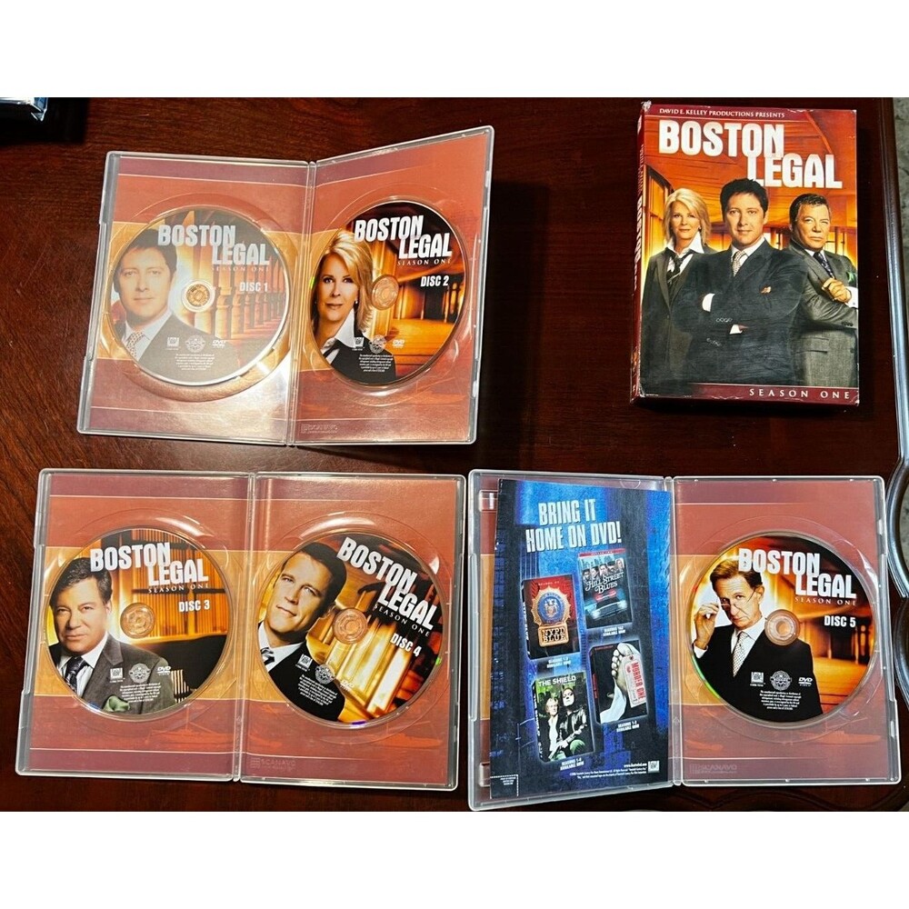Boston Legal - Complete Season One  (DVD)